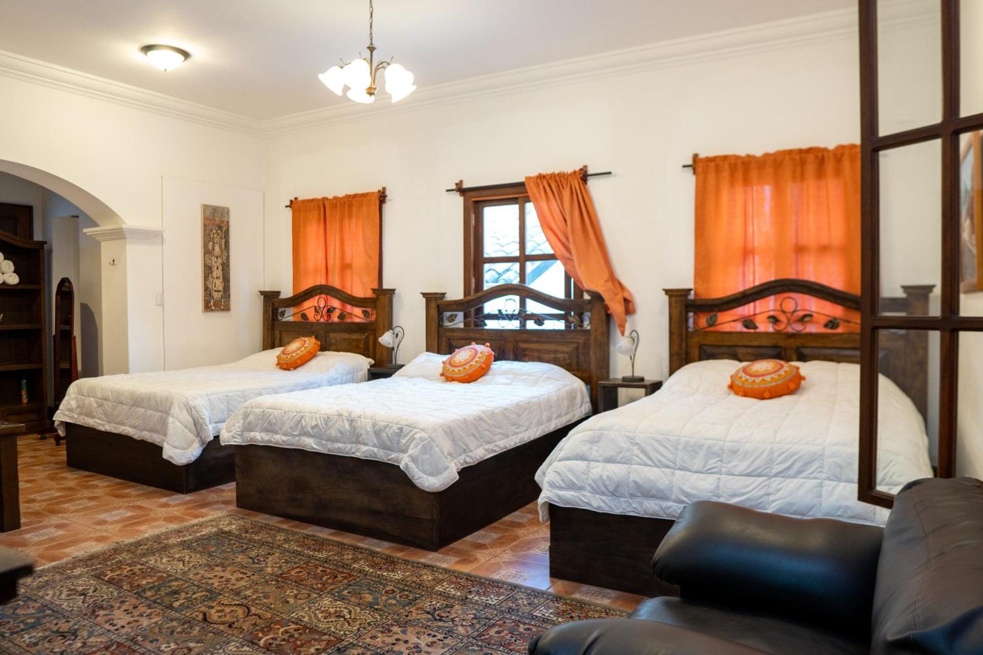 אנטיגואה גואטמלה Indian Palace Hotel Boutique Spa & Restaurante מראה חיצוני תמונה